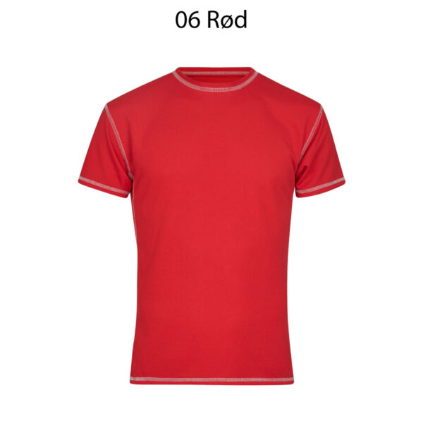 Tracker_Original_Cool_Dry_T-Shirt_1200_06-Red